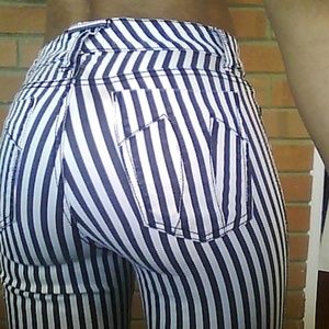 strips pants anyone?